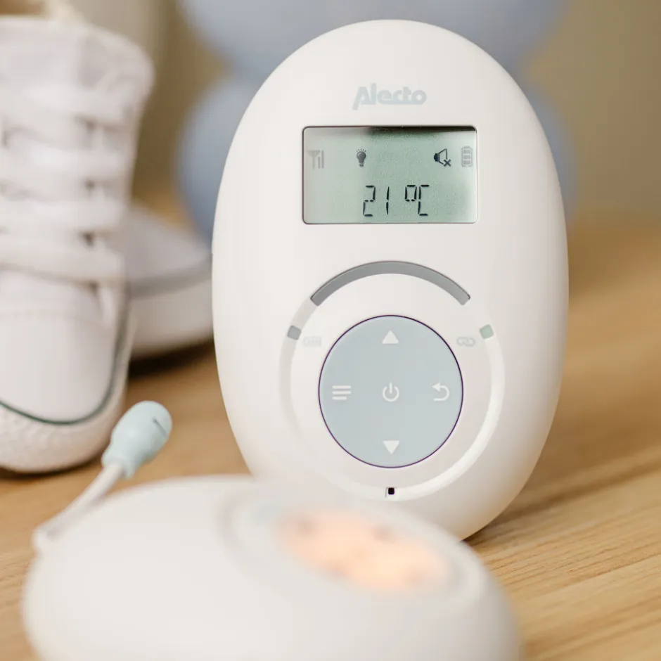 DBX120 - Full Eco DECT babyfoon met display - Wit/Lichtblauw|Alecto Discount