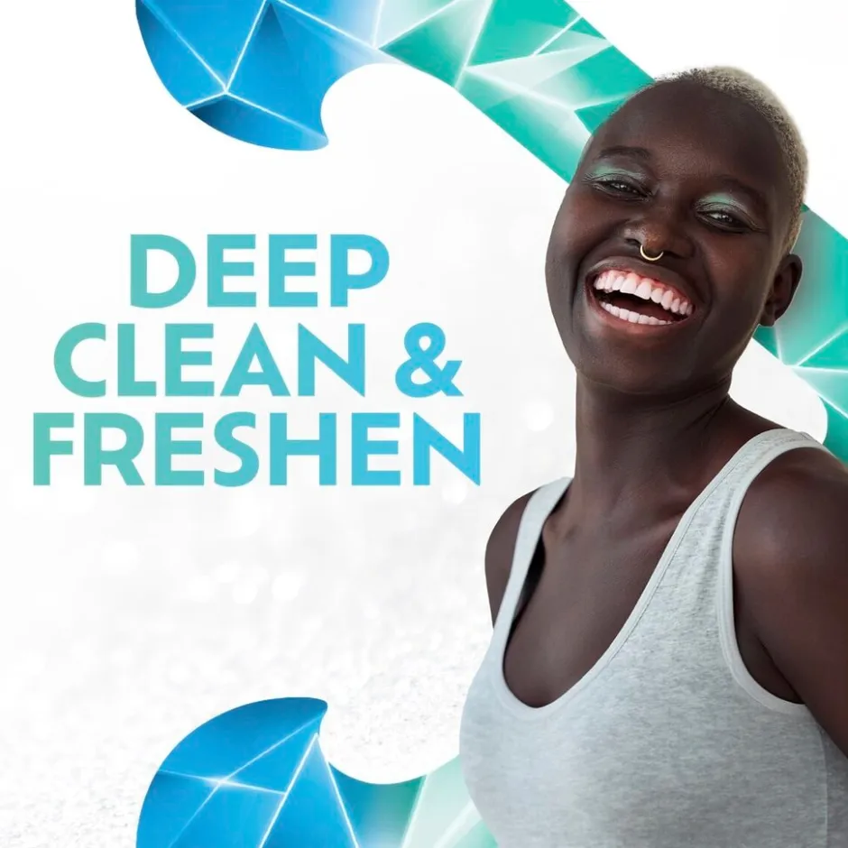 Aquafresh White Reverse Deep Clean Tandpasta< Tandpasta