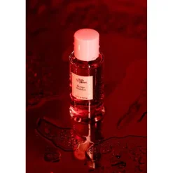 Arts & Odeurs Rouge Molotov Extrait de Parfum< Unisex Parfum