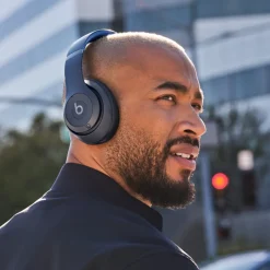 Studio Pro|Beats Hot