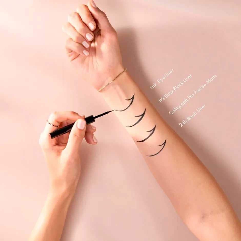 Catrice 010 Best in Black Ink Eyeliner< Eyeliner