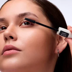 Catrice Glam & Doll Tinted Primer Mascara Base< Mascara
