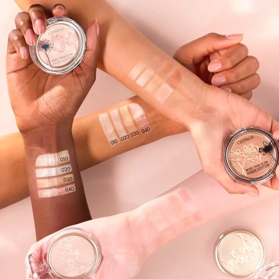 Catrice More Than Glow 40 Absolute Blushin' Bright Highlighter< Highlighter
