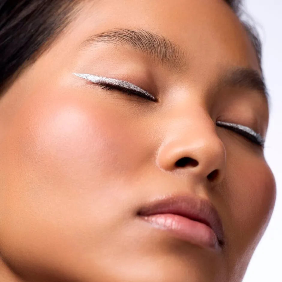 Space Glam 010 Moonstone Metallic Liquid Effect Eyeliner|Catrice Clearance