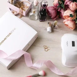 Cosmetics Zone Hypoallergene Hybride Starterkit met LED Lamp Compleet< Gellak|Nagel-Ledlamp