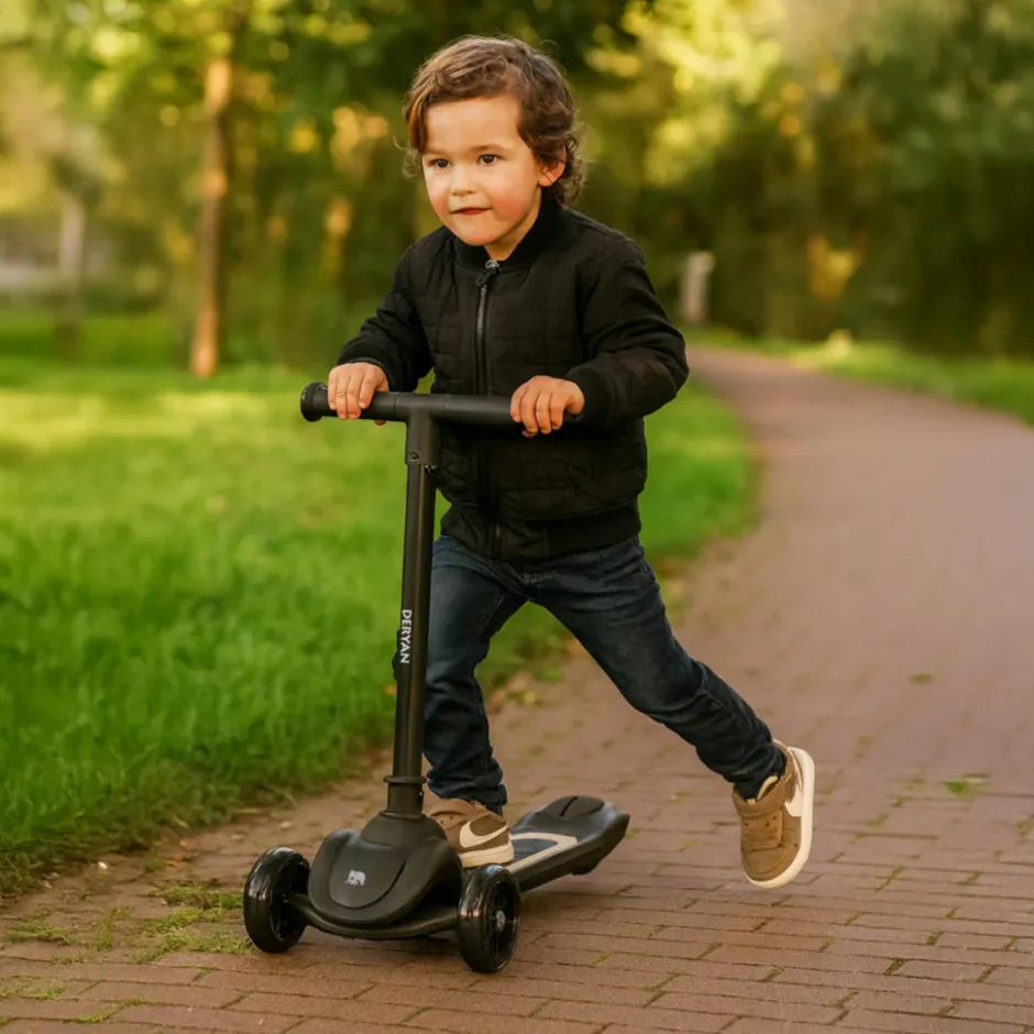 Deryan Harvey Luxe Kinderstep 3 Wielen Met LED Verlichting| Sale