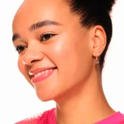 Essence Baby Got Diamond Highlighter Stick< Highlighter