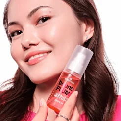 Essence Bouncy Plump 10 Hydrating Dewy Spray< Fixing Sprays