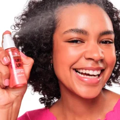 Essence Bouncy Plump 10 Hydrating Dewy Spray< Fixing Sprays
