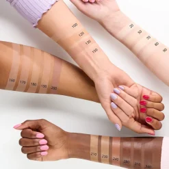 Camouflage+ Waterproof 130 Matte Concealer|Essence
