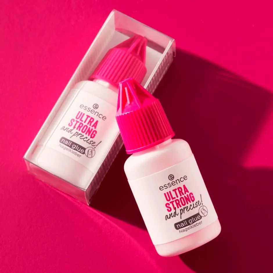 Ultra Strong & Precise! Nagellijm|Essence Best