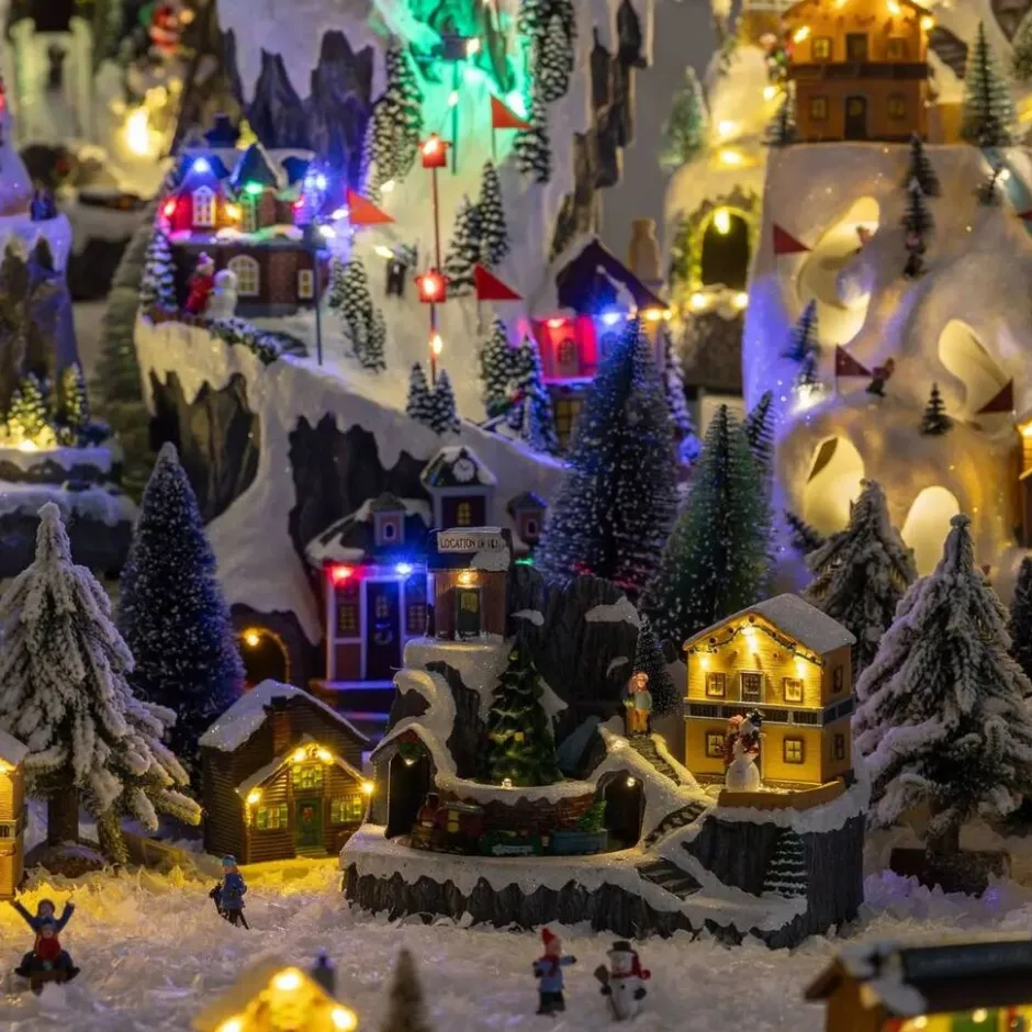 Fééric Lights and Christmas verlicht kerstdorp 'De kerstchalet in de bergen'| Discount