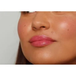 Kruidvat Blushing Beauty 010 Soft Peony Lip & Cheek Balm< Blush