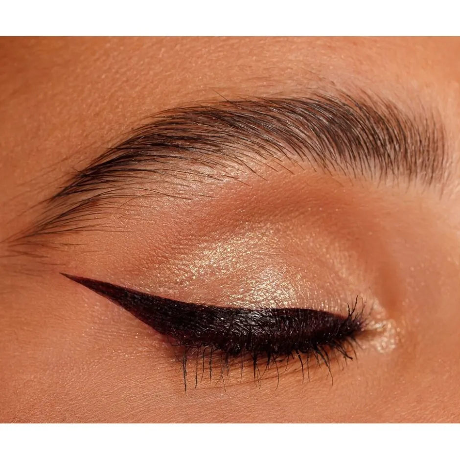 Infallible Flicks Glossy Eyeliner Pen|Kruidvat Outlet
