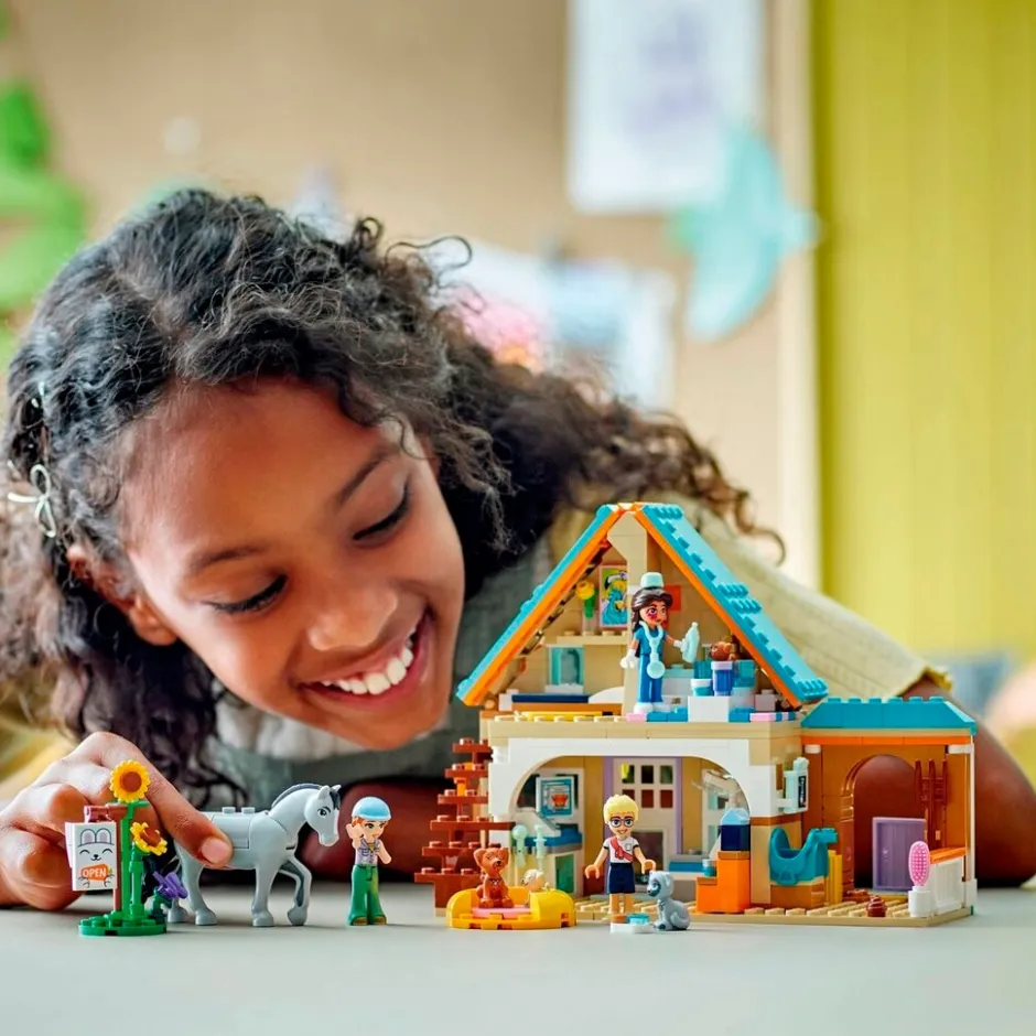 LEGO Friends 42651 Dierenkliniek Voor Paarden< Lego Friends
