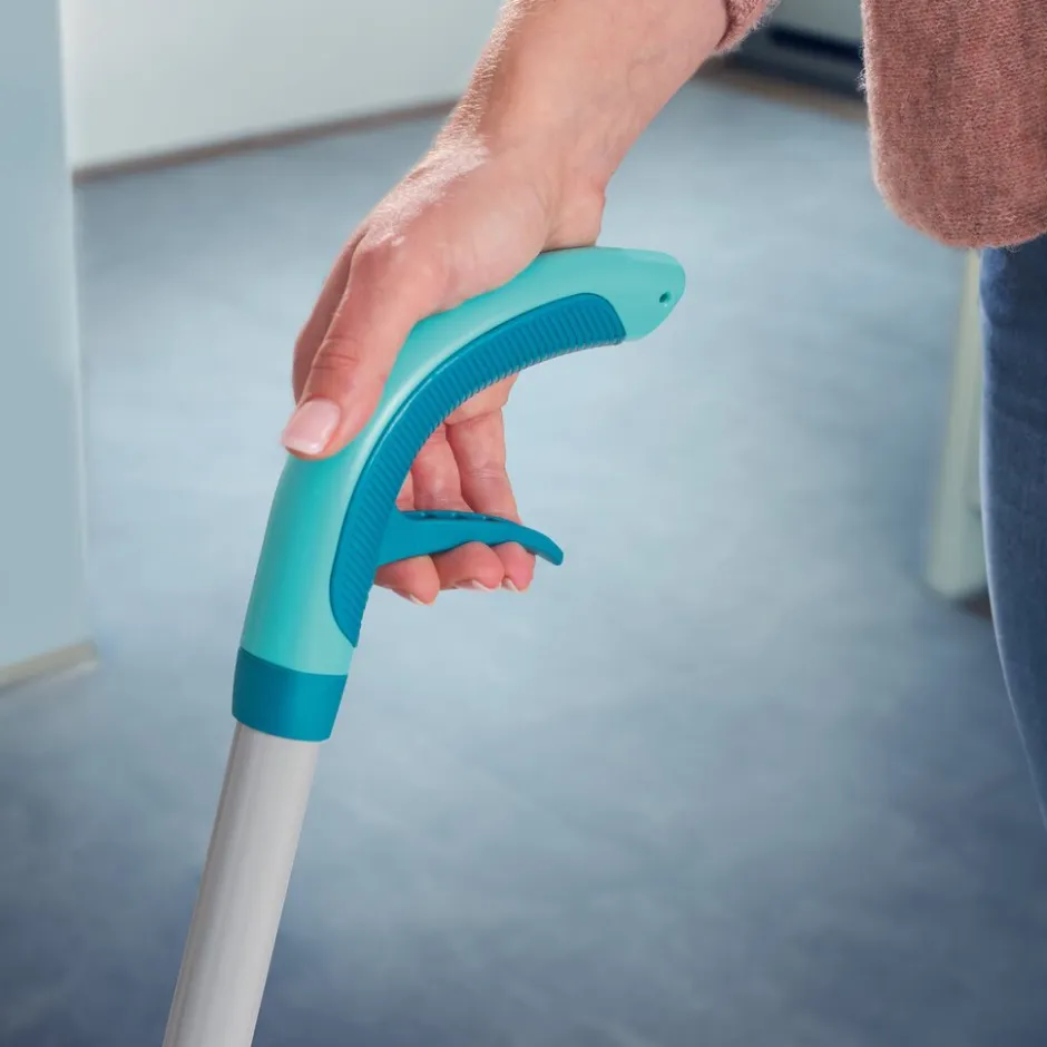 Leifheit Comfort Easy Spray XL Micro Duo Spraymop (42 cm) met Steel< Dweilen En Vloerwissers
