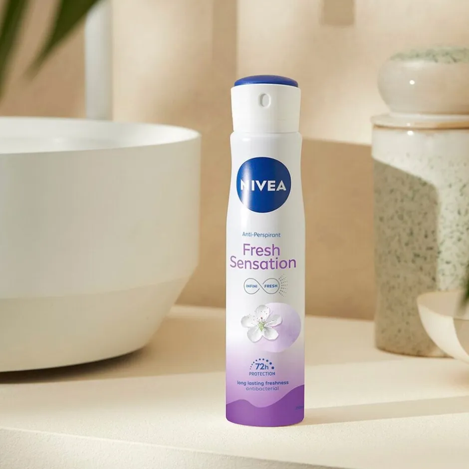 Nivea Fresh Sensation Deodorant Spray< Deospray