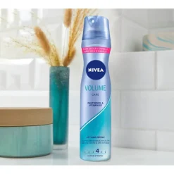 Nivea Hold 4 Volume Care Styling Spray< Haarlak
