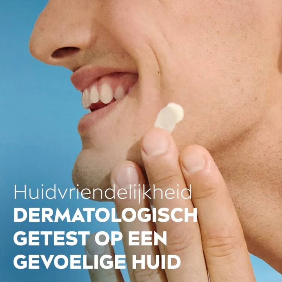 Nivea Men SPF30 Sensitive Dagelijkse Beschermende Hydraterende Crème< Gezichtscreme Mannen