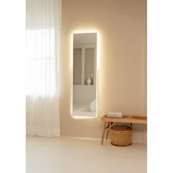 SensaHome Staande Spiegel met LED Verlichting< Woonaccessoires